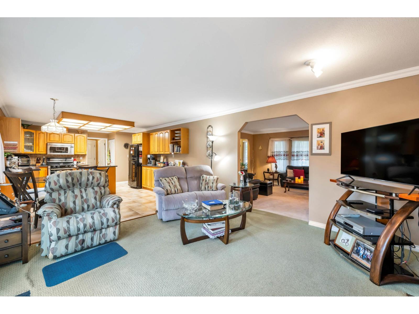 5904 188 Street, Surrey, British Columbia  V3S 7M1 - Photo 11 - R3070088