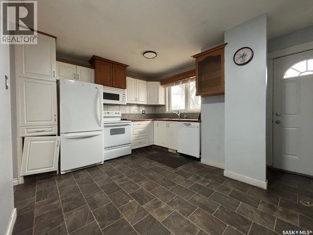 210 Forsyth Crescent, Regina, Saskatchewan  S4R 5L5 - Photo 6 - SK024839