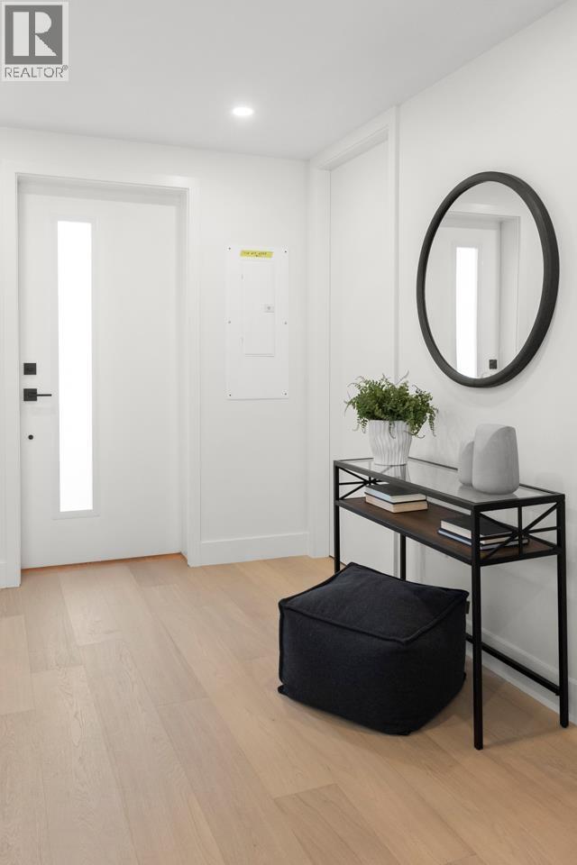 2430 W 49th Avenue, Vancouver, British Columbia  V6M 2V3 - Photo 9 - R3056636