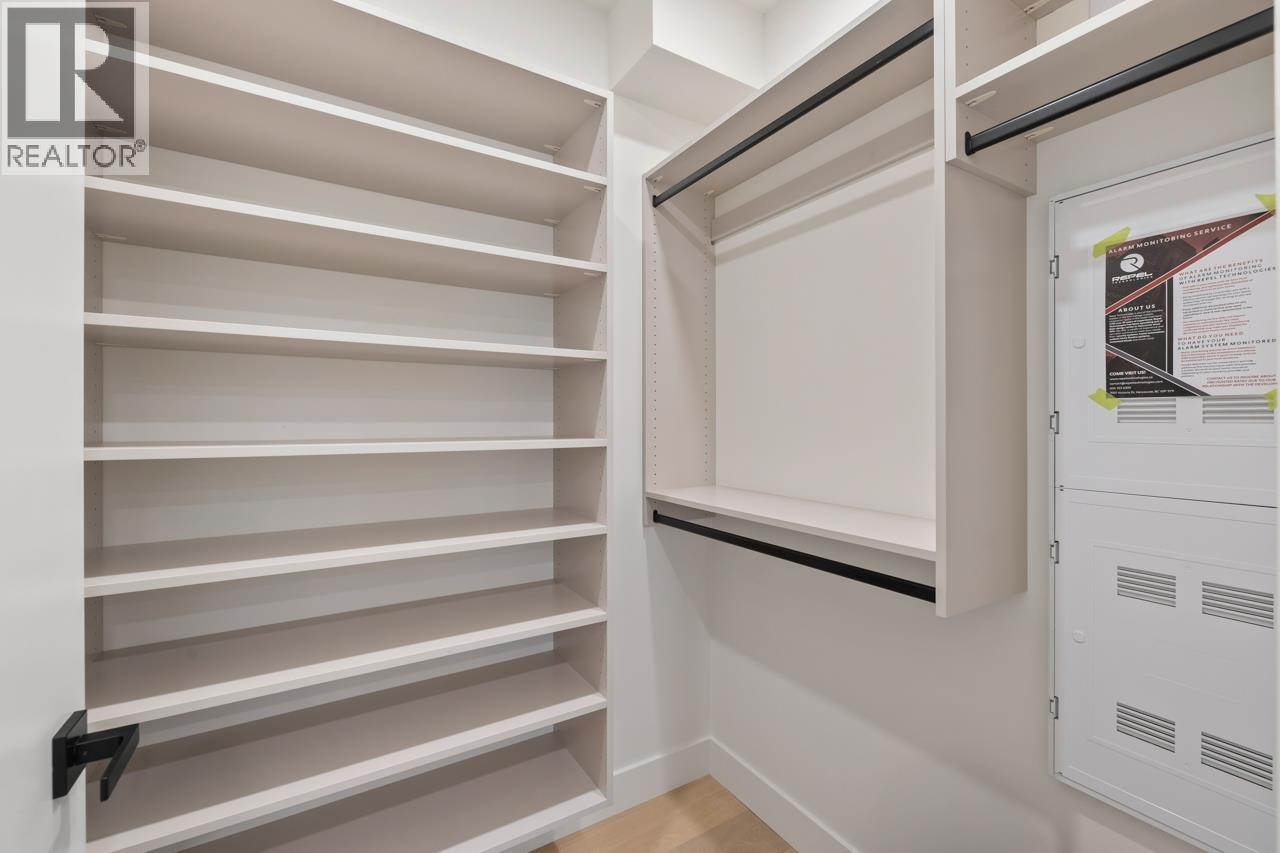 2430 W 49th Avenue, Vancouver, British Columbia  V6M 2V3 - Photo 8 - R3056636