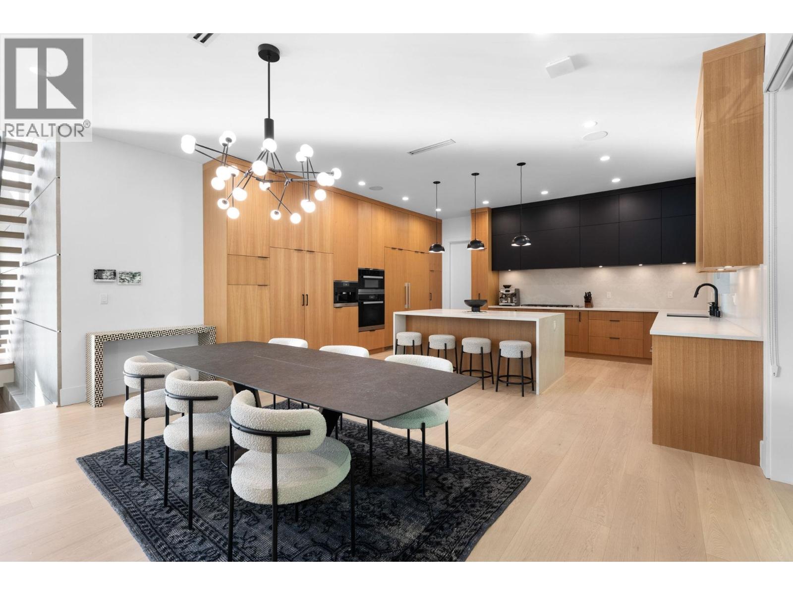 8 Creekstone Place, Port Moody, British Columbia  V3H 4L6 - Photo 10 - R3070702