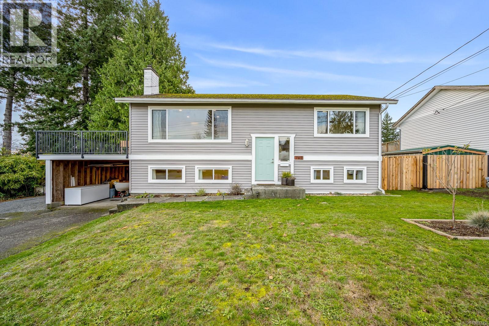 762 Marina Blvd, Campbell River, British Columbia