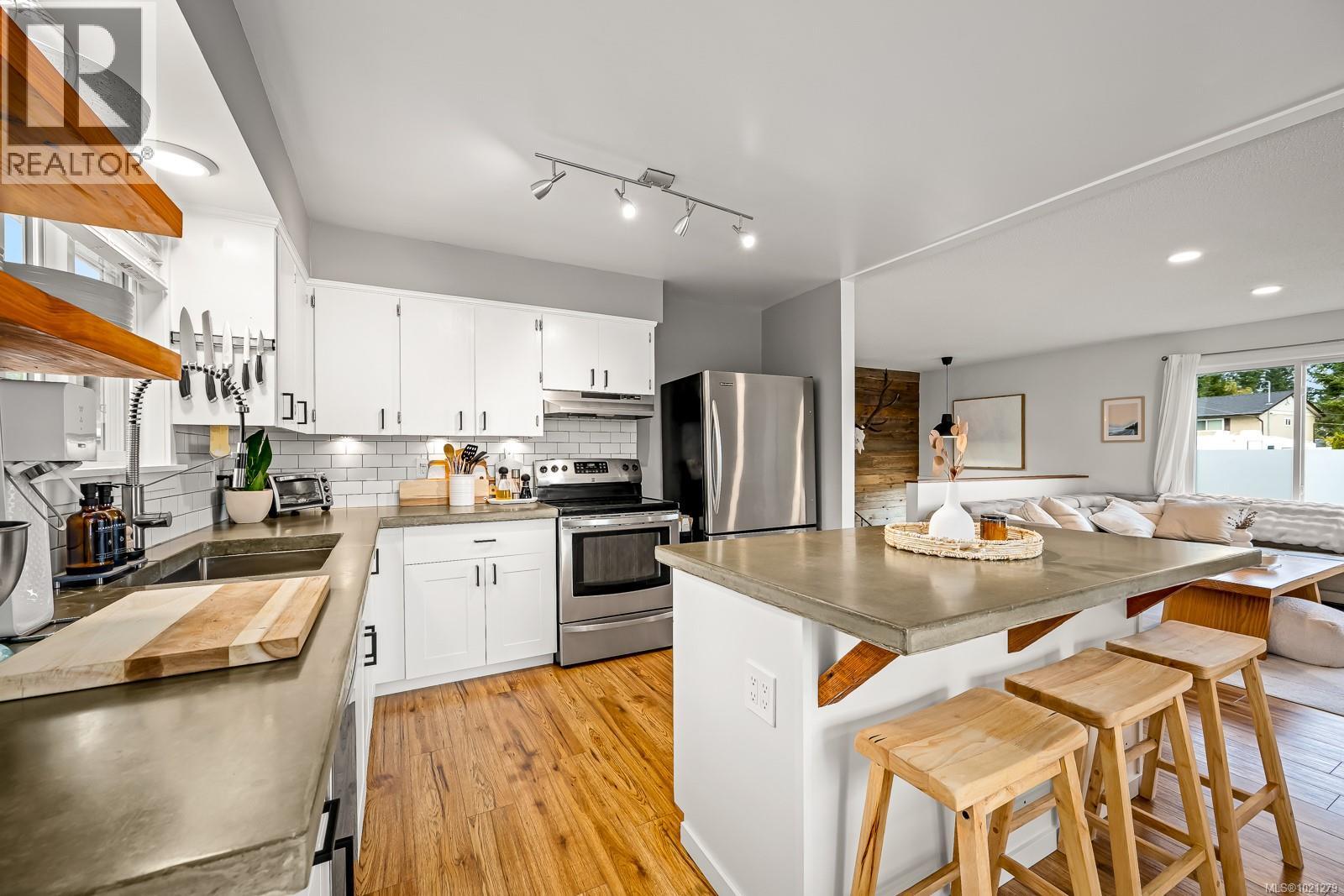 762 Marina Blvd, Campbell River, British Columbia  V9W 1X4 - Photo 11 - 1021279