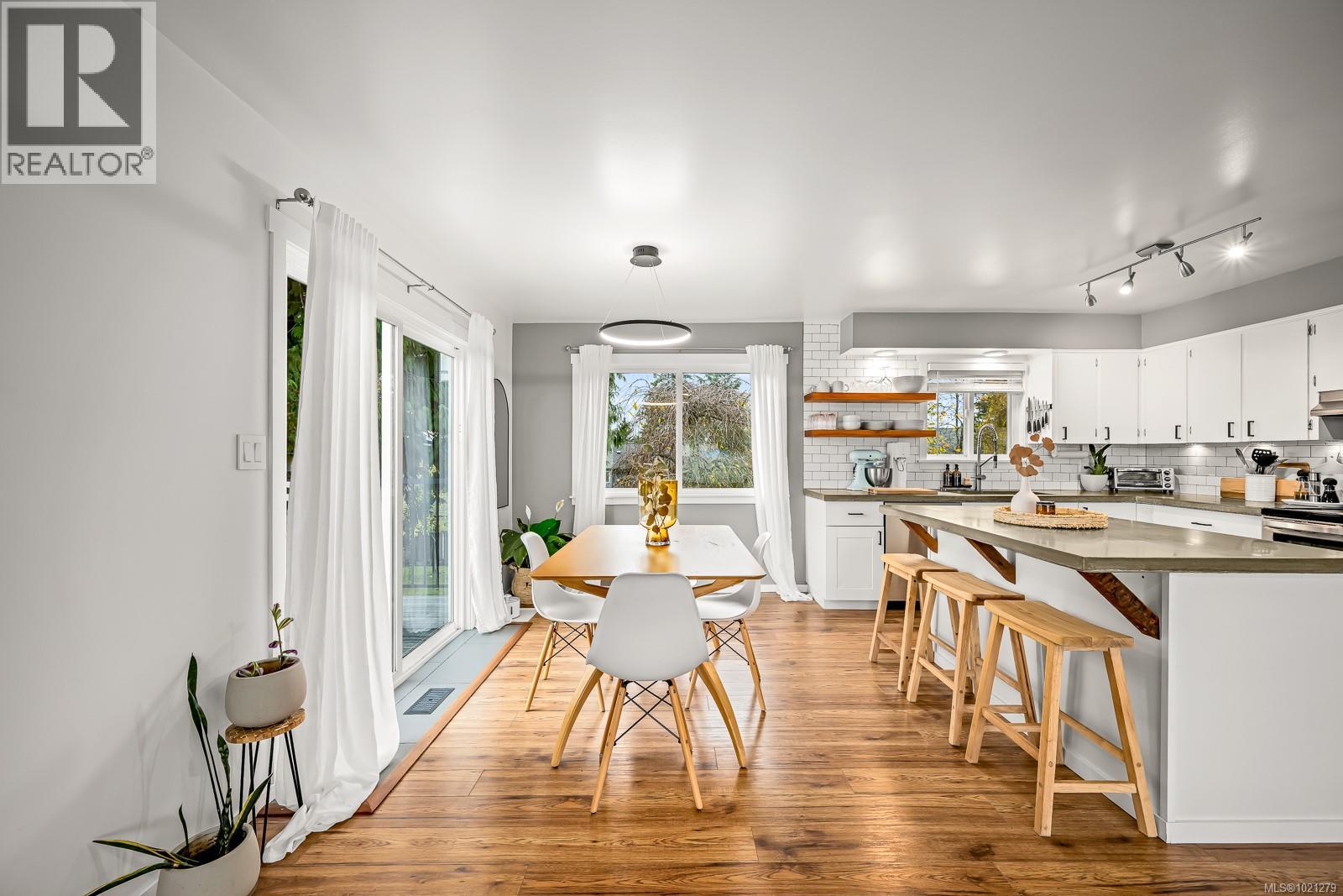 762 Marina Blvd, Campbell River, British Columbia  V9W 1X4 - Photo 8 - 1021279