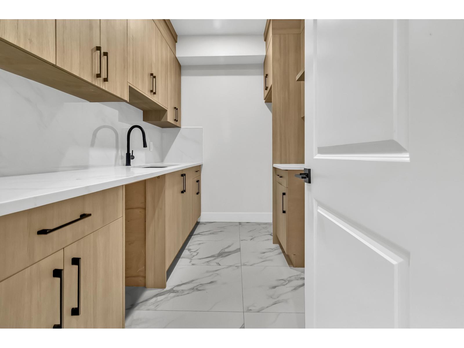 B 32729 Fraser Crescent, Mission, British Columbia  V2V 1C9 - Photo 26 - R3070510