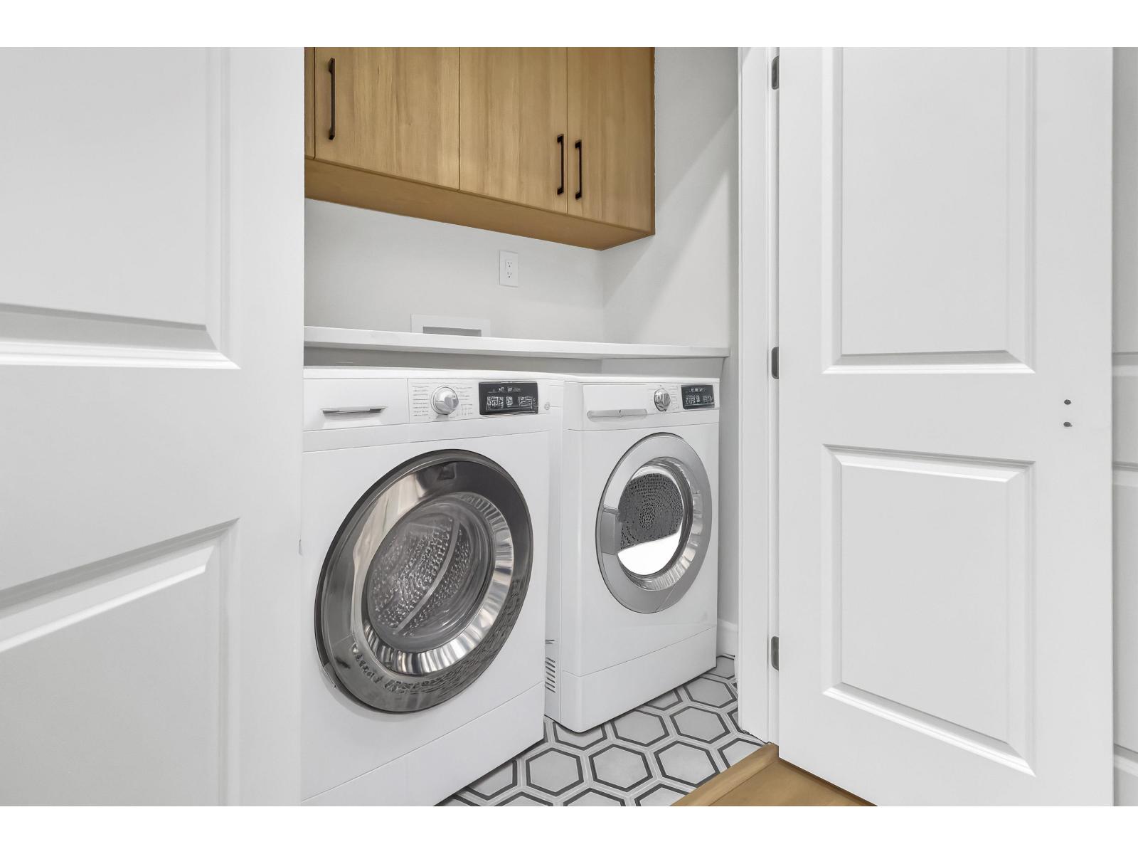 B 32729 Fraser Crescent, Mission, British Columbia  V2V 1C9 - Photo 21 - R3070510