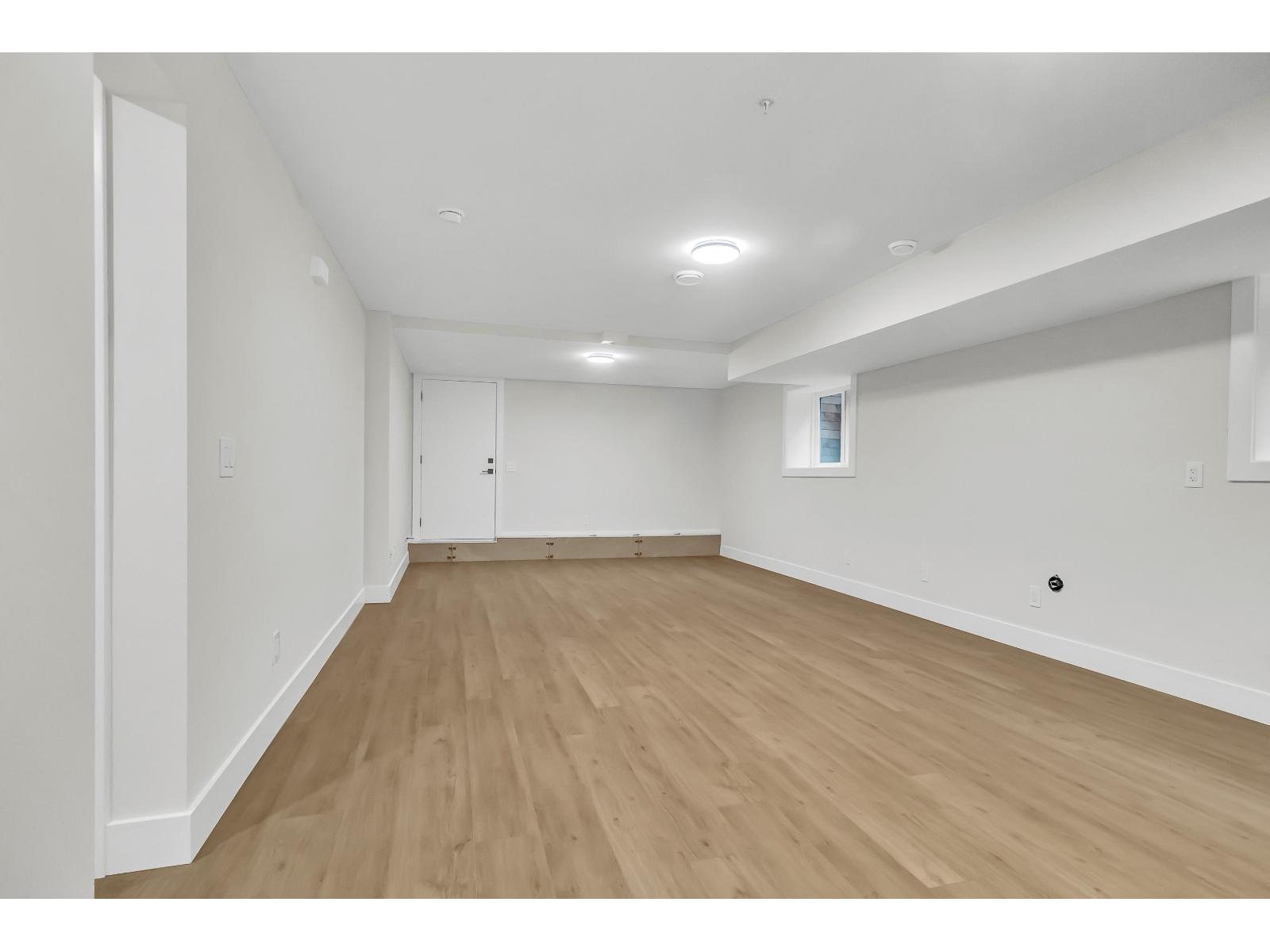 B 32729 Fraser Crescent, Mission, British Columbia  V2V 1C9 - Photo 28 - R3070510