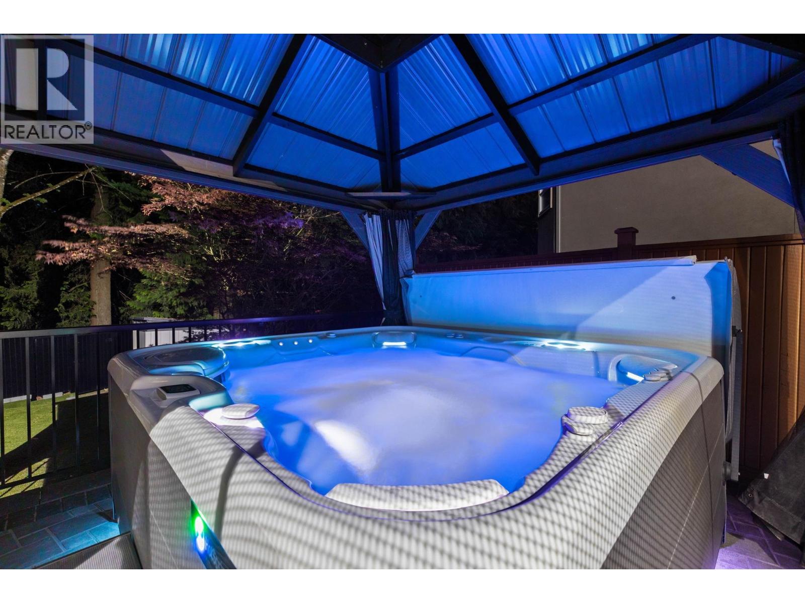 8 Creekstone Place, Port Moody, British Columbia  V3H 4L6 - Photo 38 - R3070702