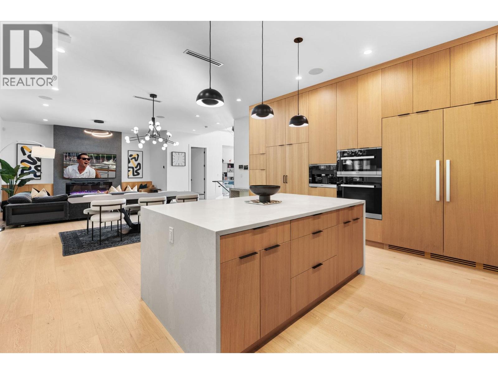 8 Creekstone Place, Port Moody, British Columbia  V3H 4L6 - Photo 14 - R3070702