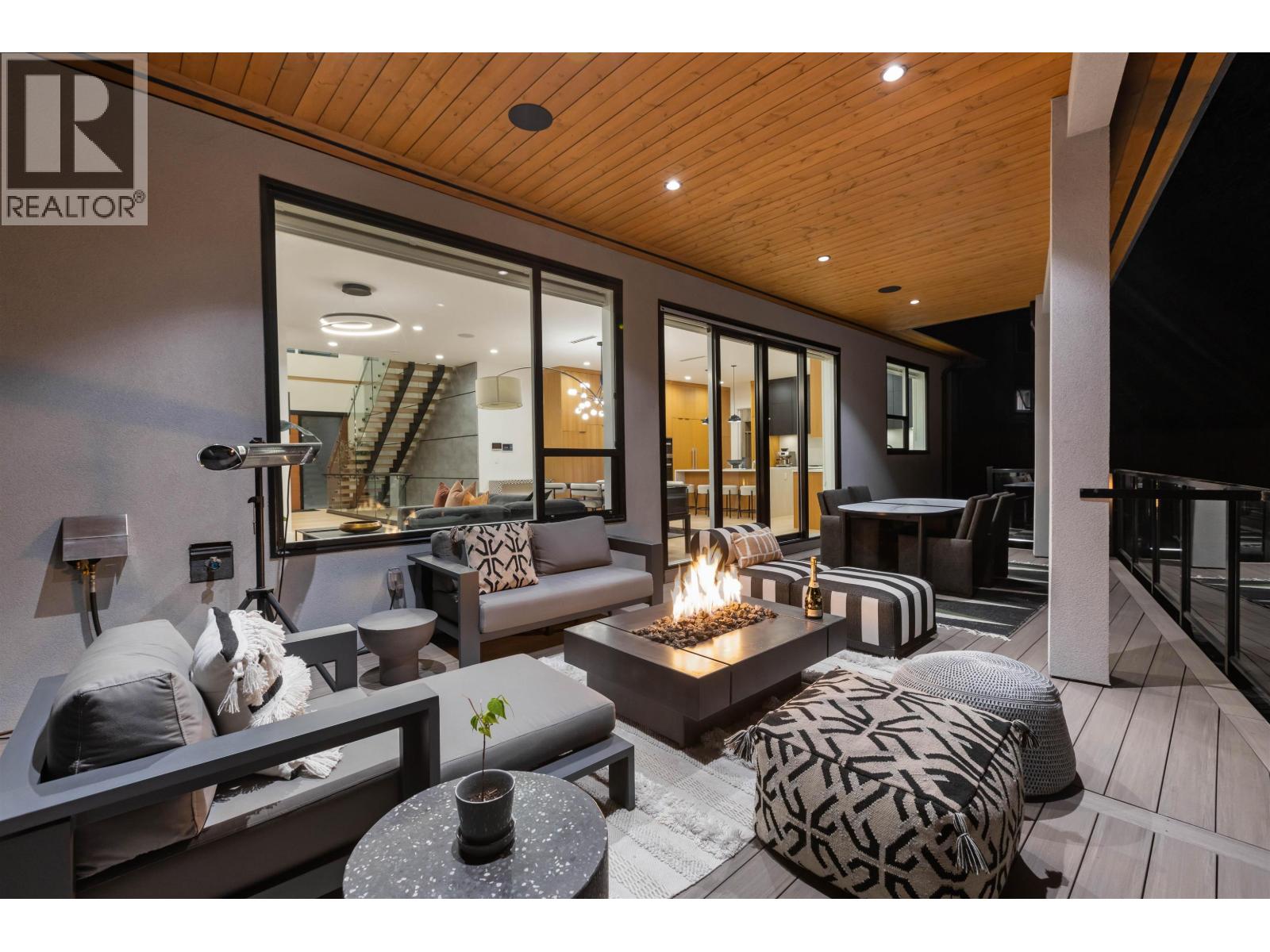 8 Creekstone Place, Port Moody, British Columbia  V3H 4L6 - Photo 37 - R3070702