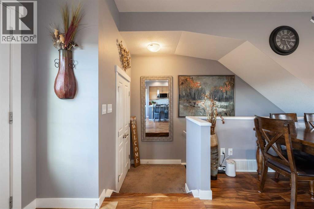 1201, 32 Horseshoe Crescent, Cochrane, Alberta  T4C 2P4 - Photo 4 - A2272403