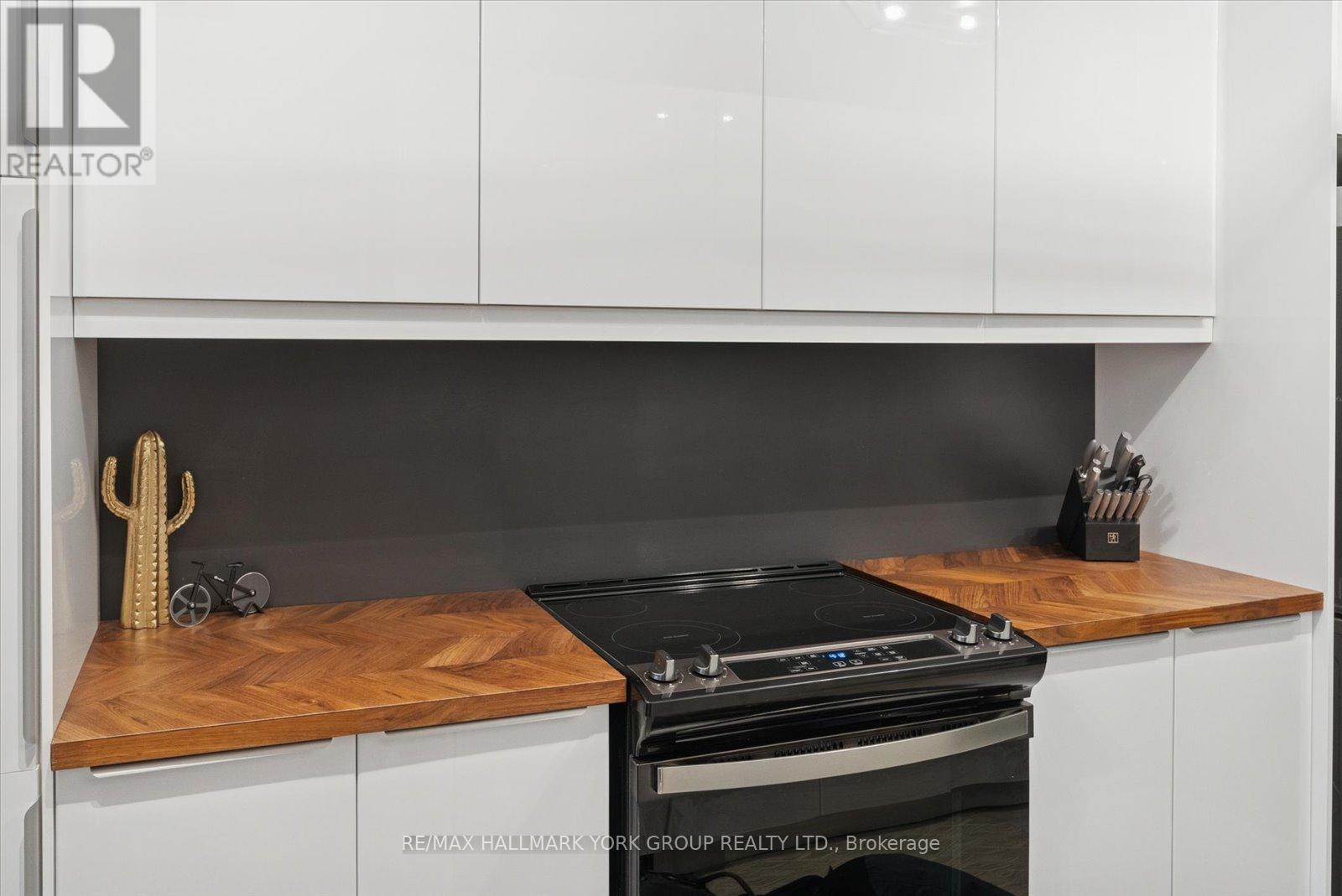 103 - 715 Don Mills Road, Toronto, Ontario  M3C 1S4 - Photo 11 - C12583454