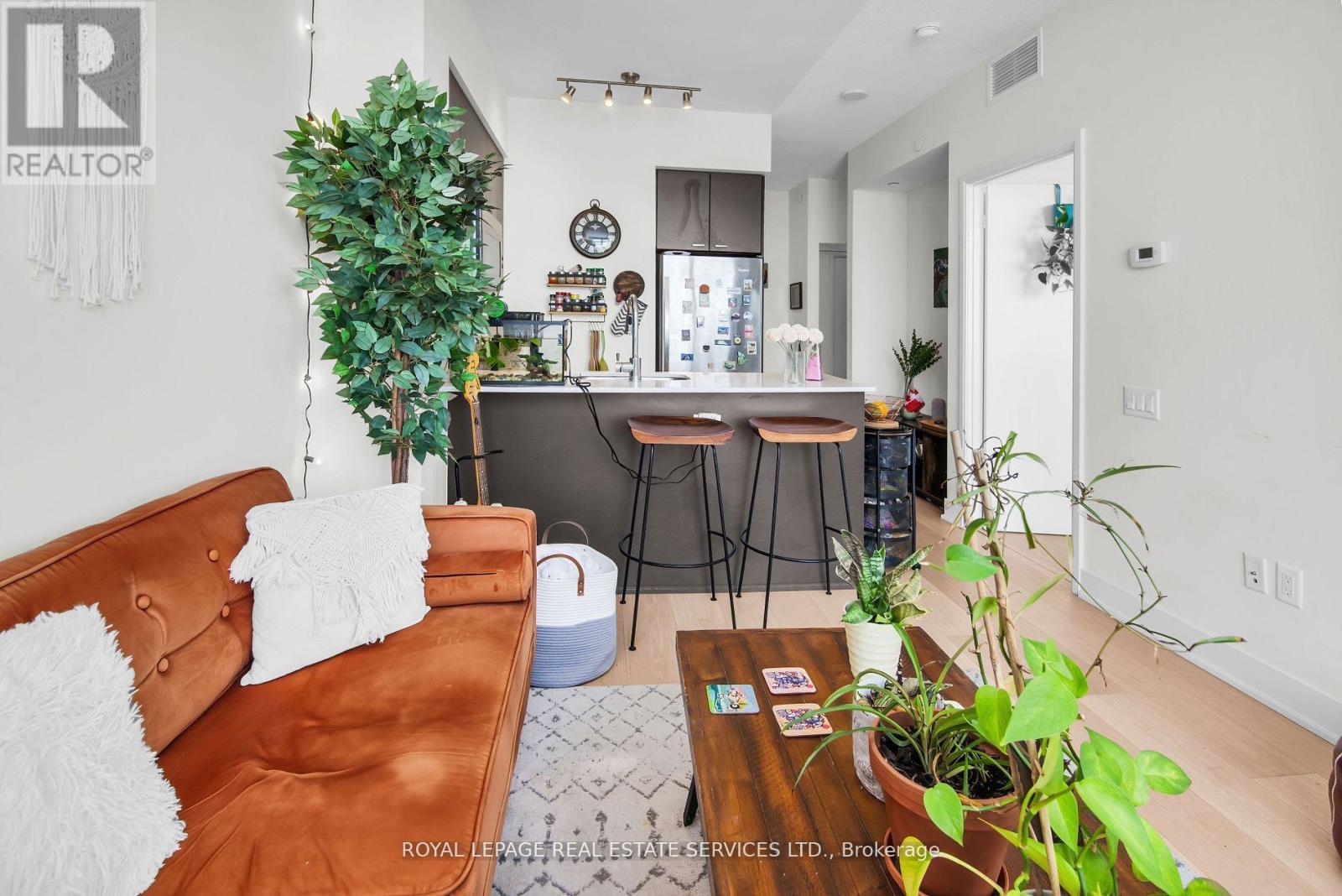 2107 - 30 Roehampton Avenue, Toronto, Ontario  M4P 0B9 - Photo 17 - C12583464