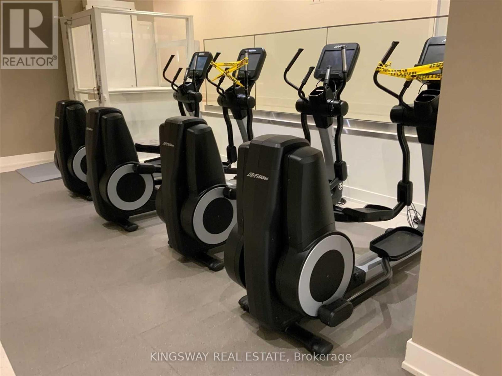 723 - 111 St Clair Avenue W, Toronto, Ontario  M4V 1N5 - Photo 26 - C12583510