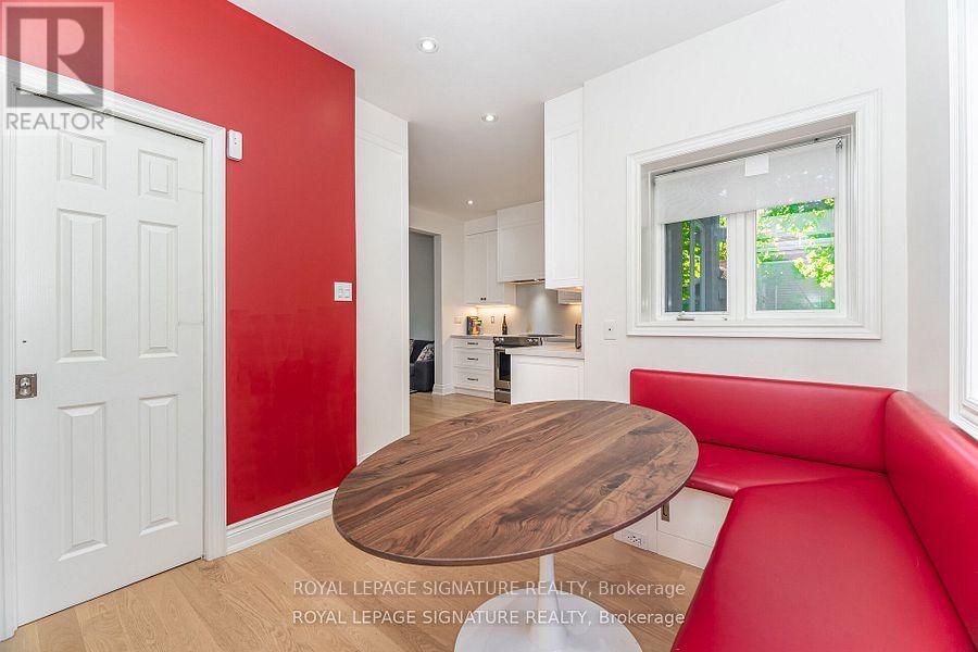 114 Fairholme Avenue, Toronto, Ontario  M6B 2W9 - Photo 13 - C12583528