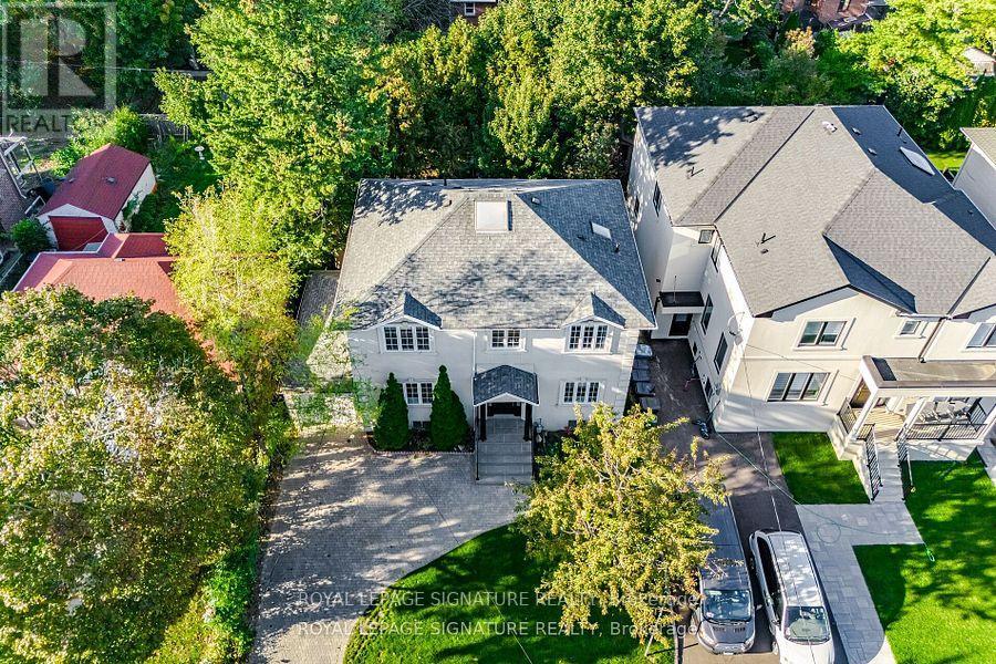 114 Fairholme Avenue, Toronto, Ontario  M6B 2W9 - Photo 3 - C12583528