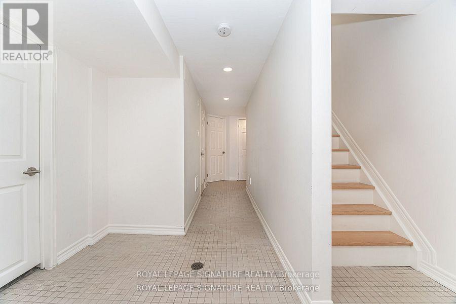 114 Fairholme Avenue, Toronto, Ontario  M6B 2W9 - Photo 36 - C12583528