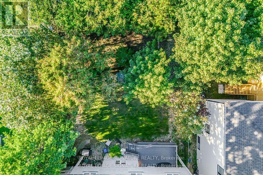 114 Fairholme Avenue, Toronto, Ontario  M6B 2W9 - Photo 47 - C12583528