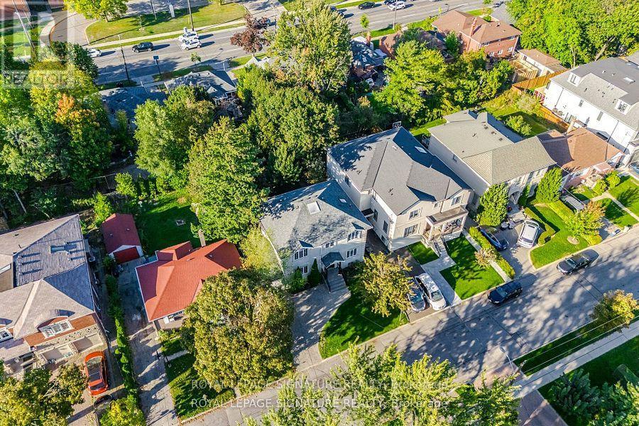 114 Fairholme Avenue, Toronto, Ontario  M6B 2W9 - Photo 50 - C12583528