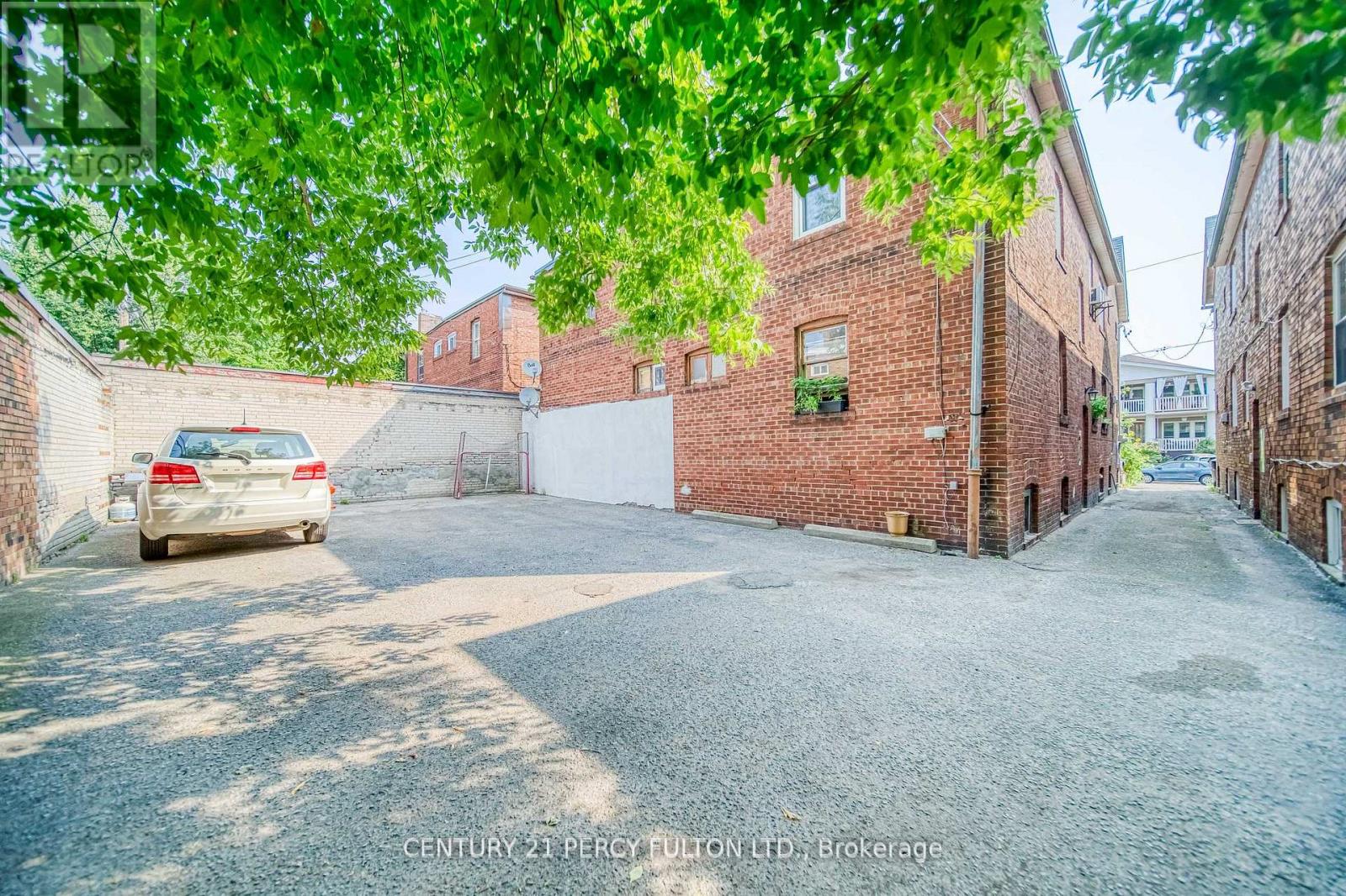 48-50 Scarboro Beach Boulevard, Toronto, Ontario  M4E 2X1 - Photo 32 - E12583488