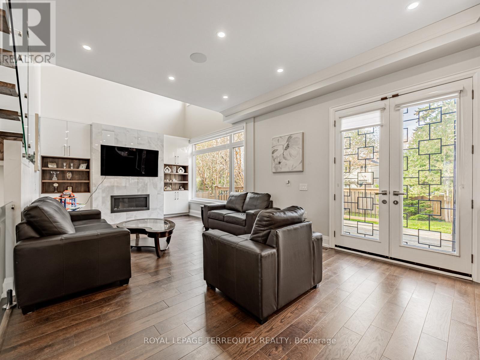 50 Eastville Avenue, Toronto, Ontario  M1M 2N7 - Photo 11 - E12583530