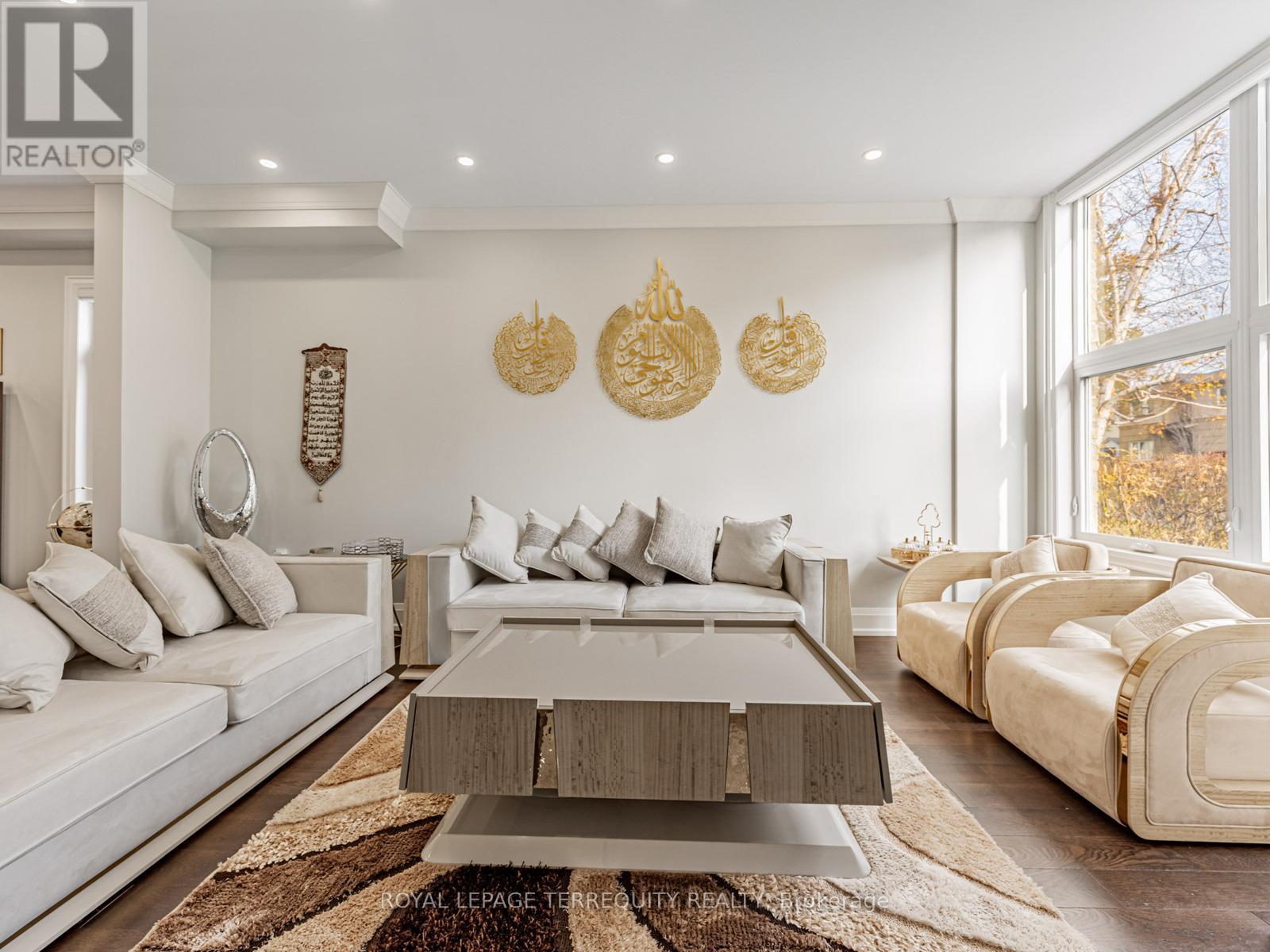 50 Eastville Avenue, Toronto, Ontario  M1M 2N7 - Photo 5 - E12583530