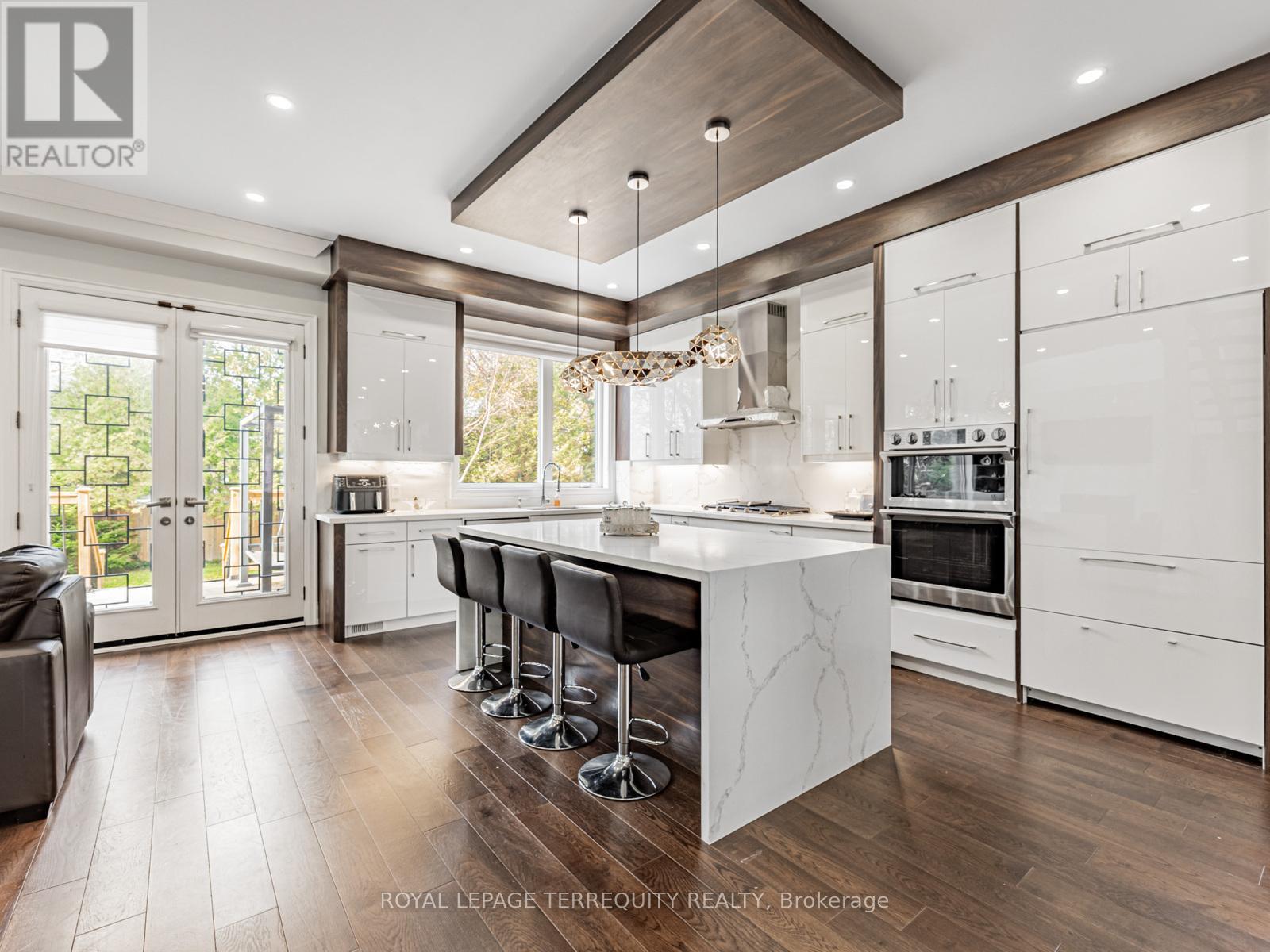 50 Eastville Avenue, Toronto, Ontario  M1M 2N7 - Photo 8 - E12583530