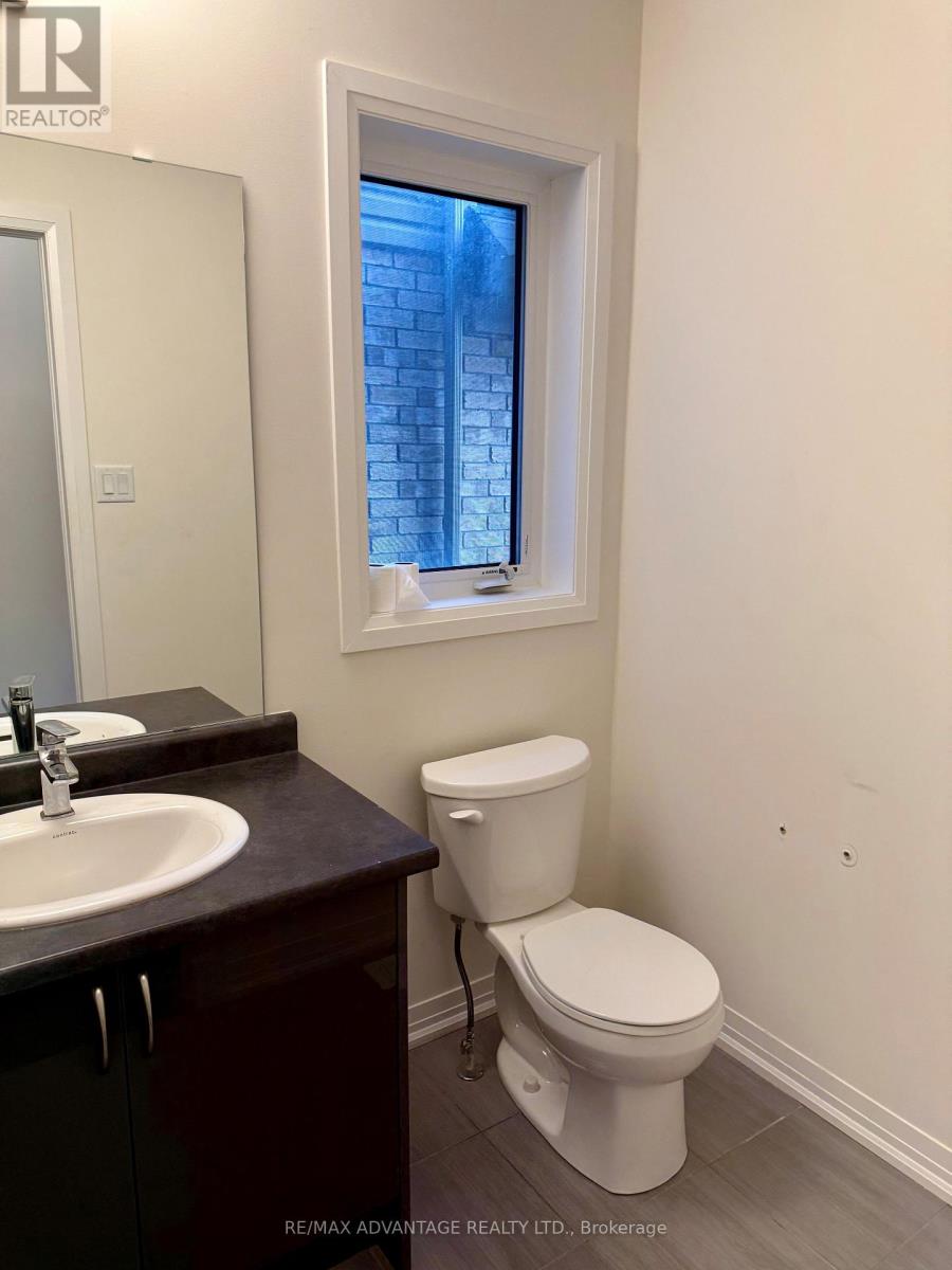 18 Whitton Drive, Brant, Ontario  N3L 0L1 - Photo 10 - X12583584