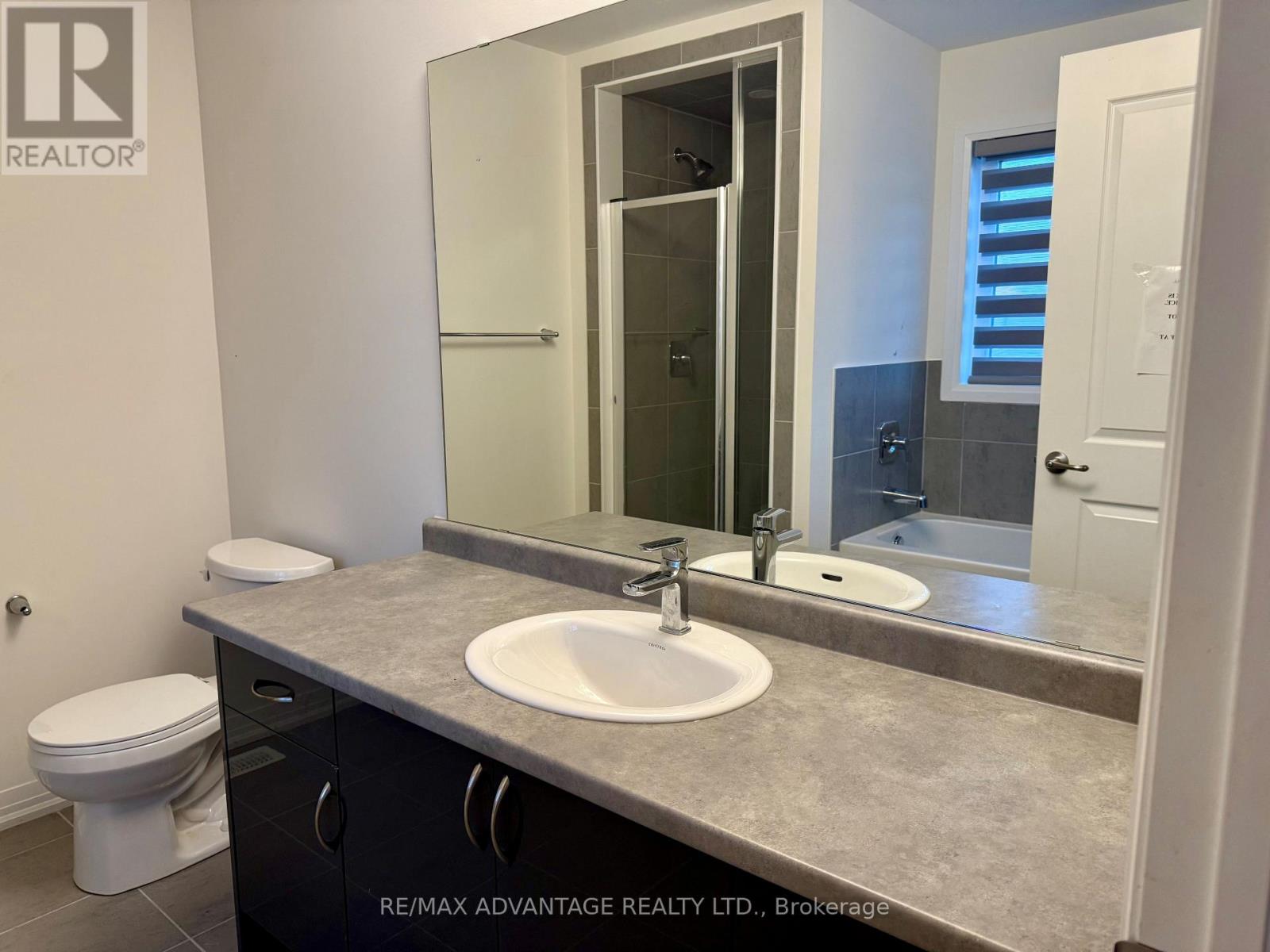 18 Whitton Drive, Brant, Ontario  N3L 0L1 - Photo 16 - X12583584