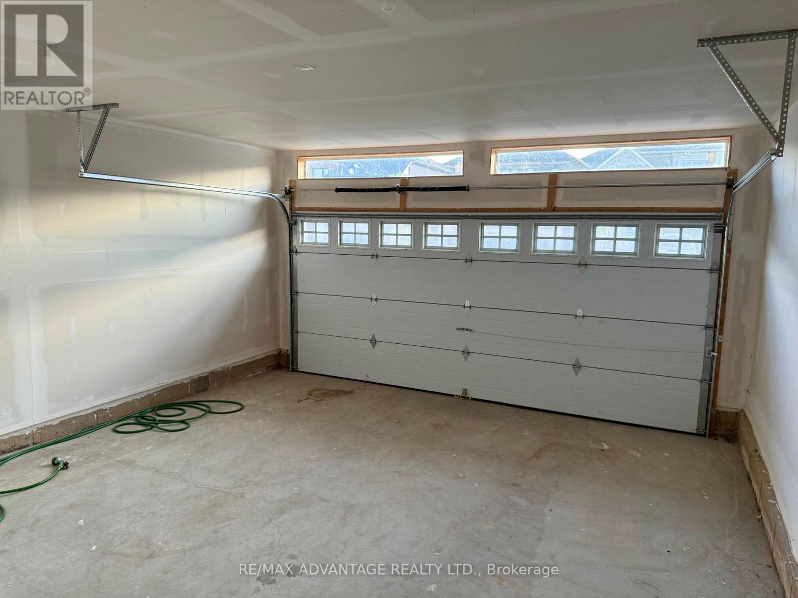 18 Whitton Drive, Brant, Ontario  N3L 0L1 - Photo 21 - X12583584