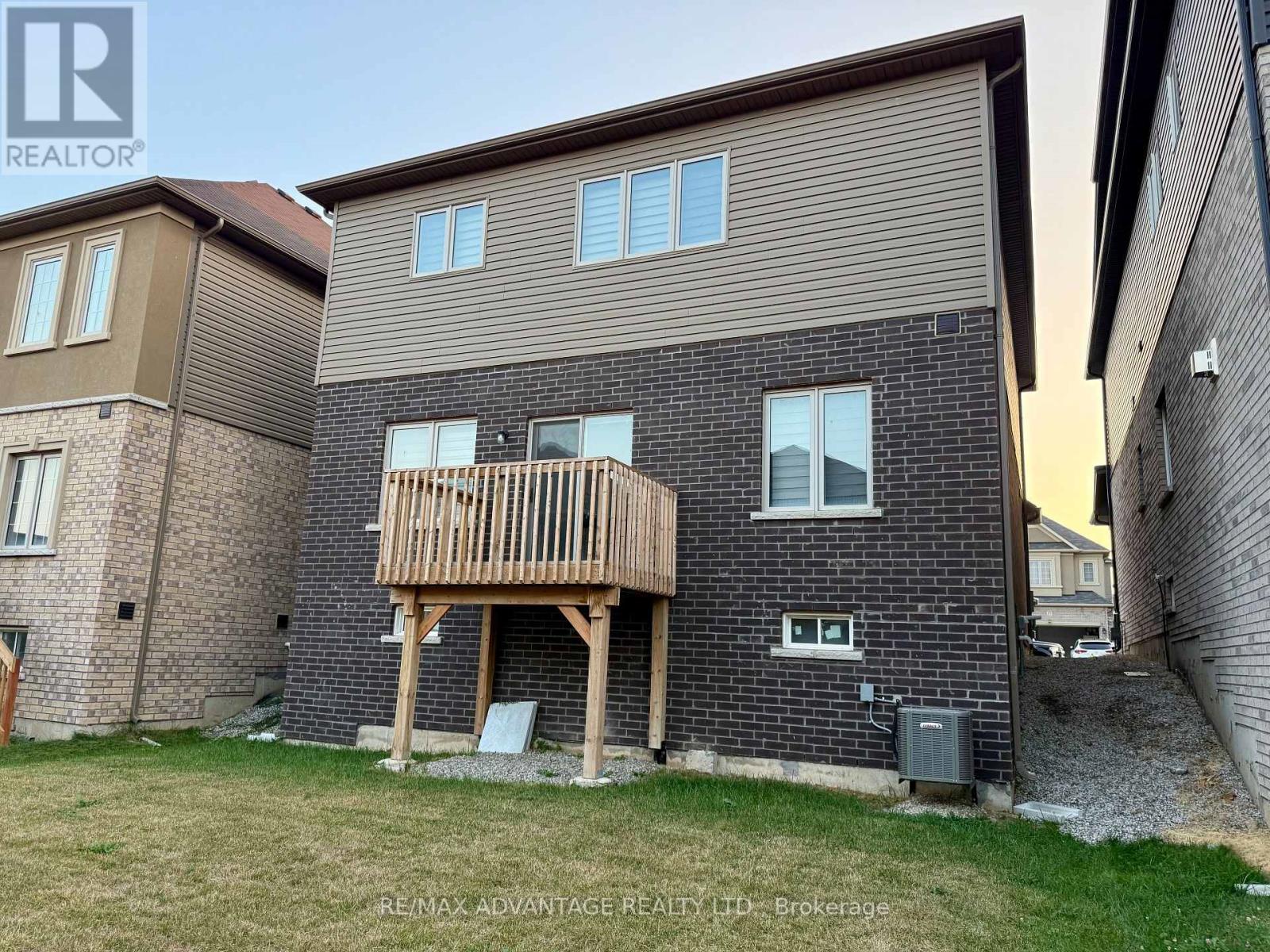 18 Whitton Drive, Brant, Ontario  N3L 0L1 - Photo 26 - X12583584