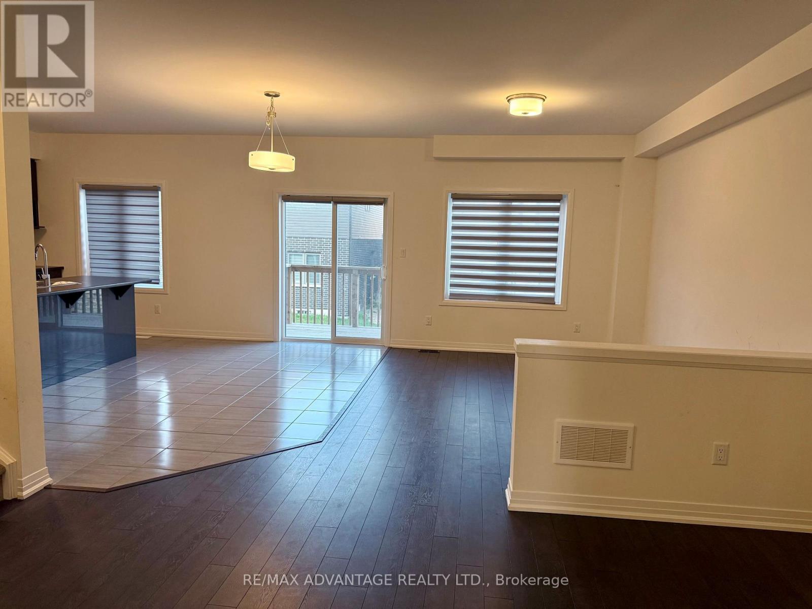 18 Whitton Drive, Brant, Ontario  N3L 0L1 - Photo 6 - X12583584