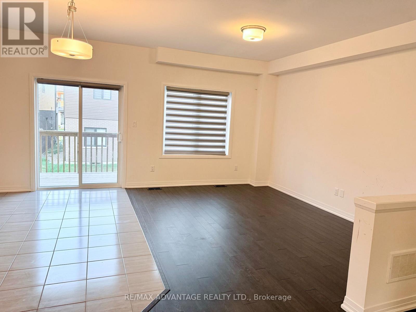 18 Whitton Drive, Brant, Ontario  N3L 0L1 - Photo 8 - X12583584