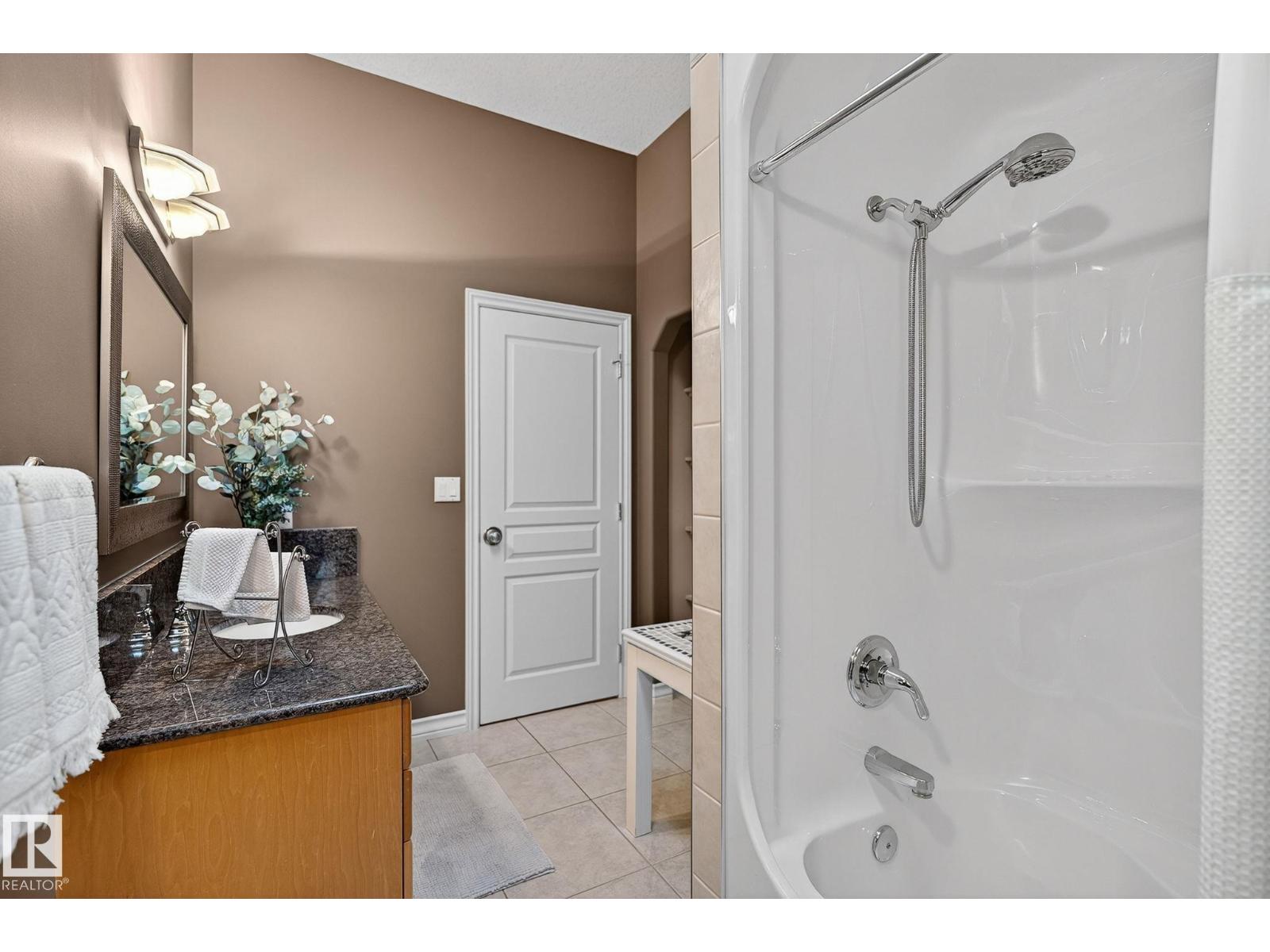 8835 159a Av Nw, Edmonton, Alberta  T5Z 3E7 - Photo 47 - E4466903