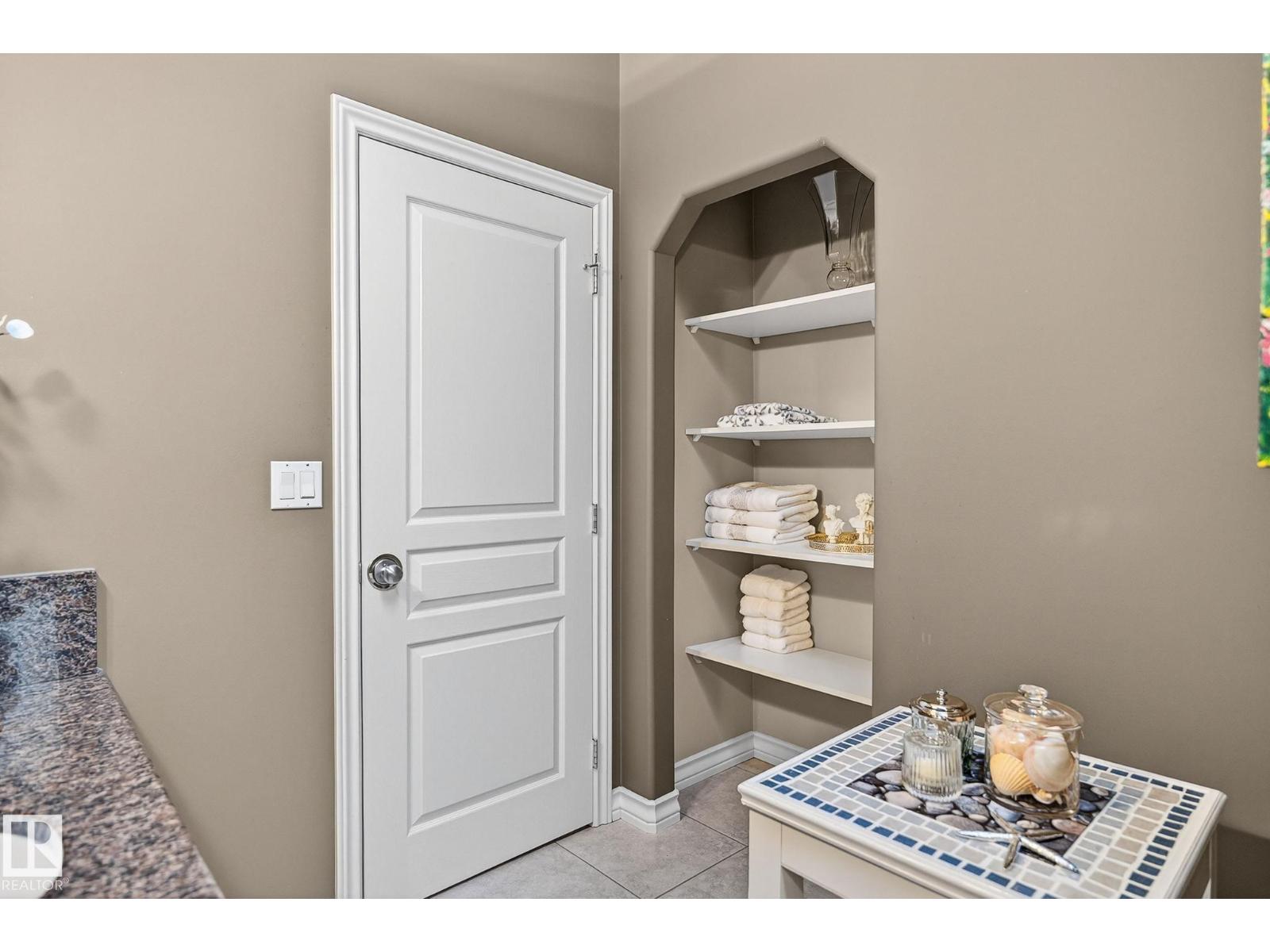 8835 159a Av Nw, Edmonton, Alberta  T5Z 3E7 - Photo 48 - E4466903