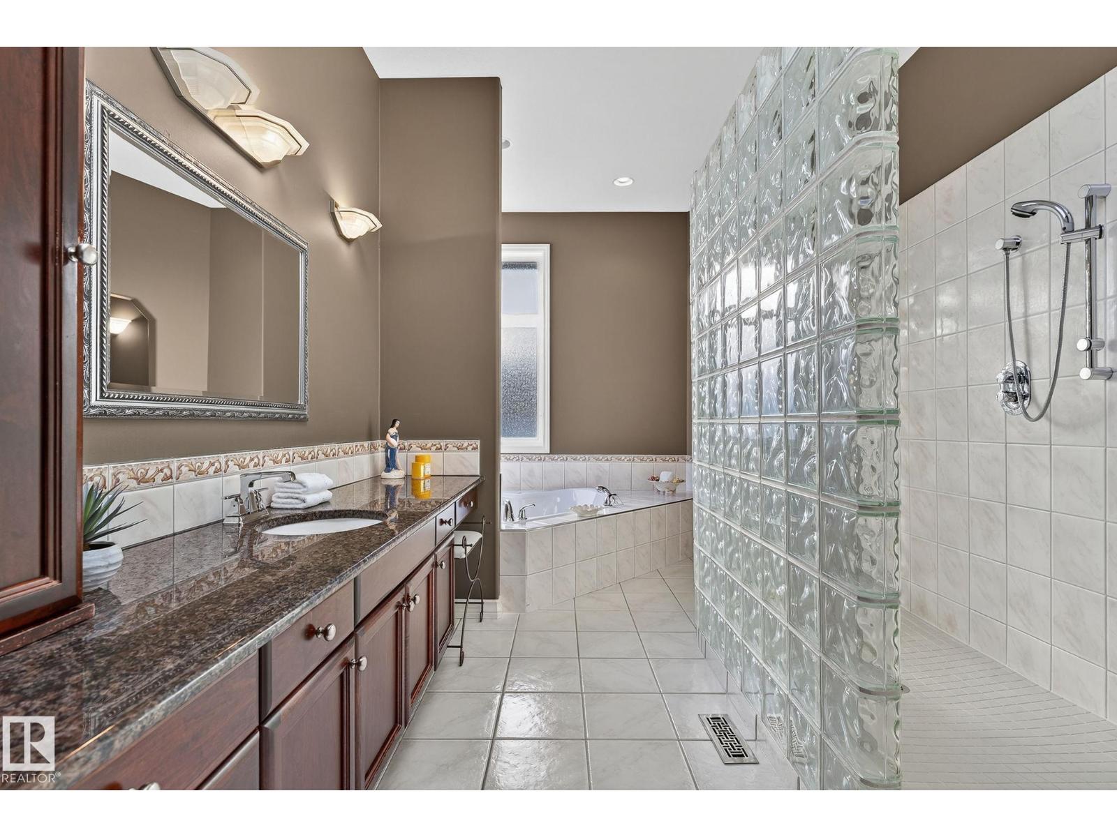 8835 159a Av Nw, Edmonton, Alberta  T5Z 3E7 - Photo 56 - E4466903