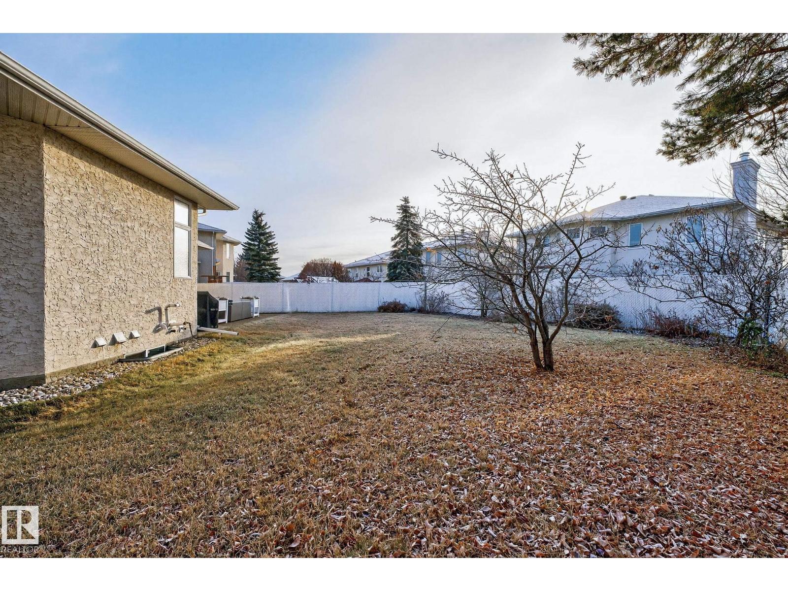 8835 159a Av Nw, Edmonton, Alberta  T5Z 3E7 - Photo 8 - E4466903