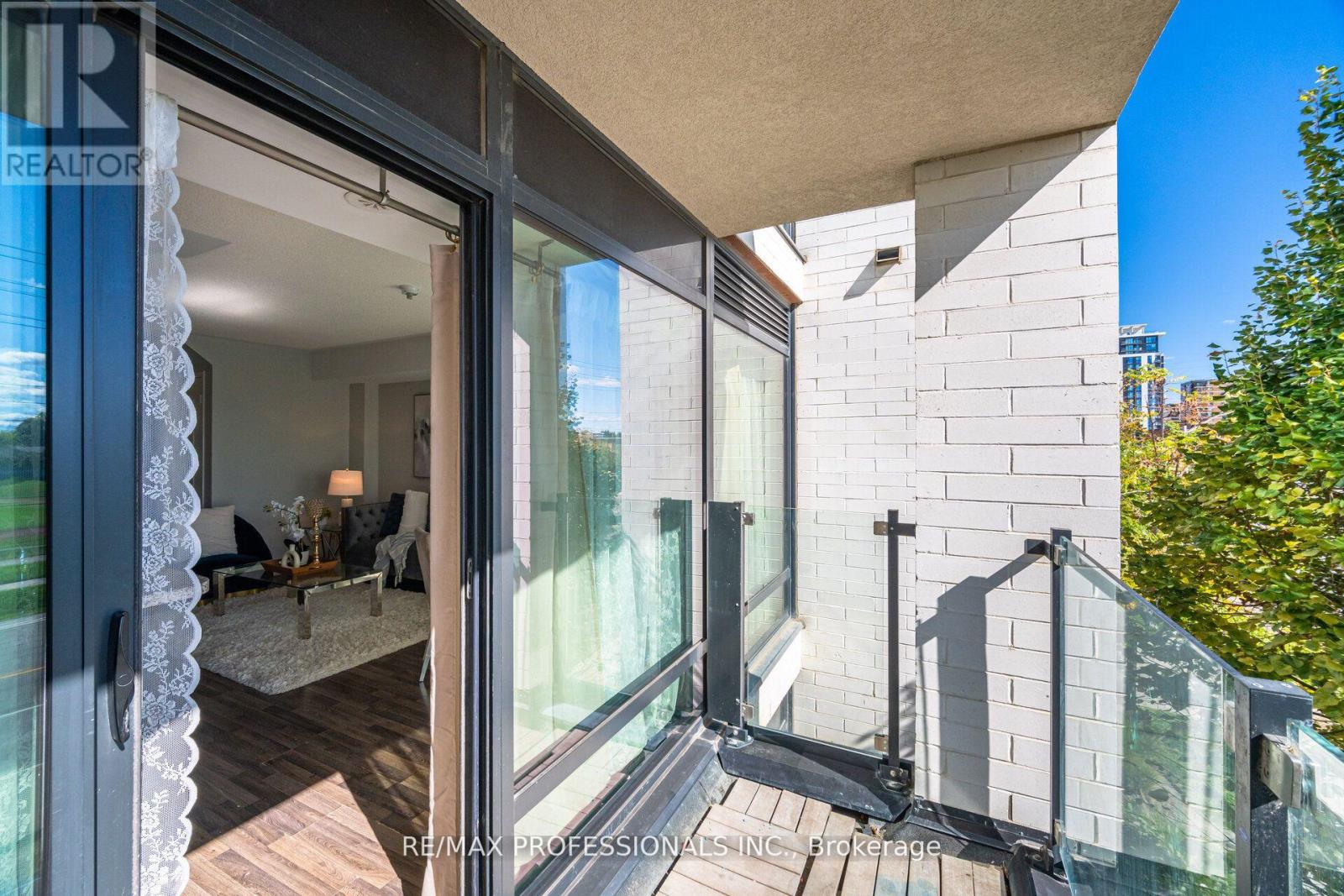 608 - 140 Widdicombe Hill Boulevard, Toronto, Ontario  M9R 0A9 - Photo 17 - W12583480