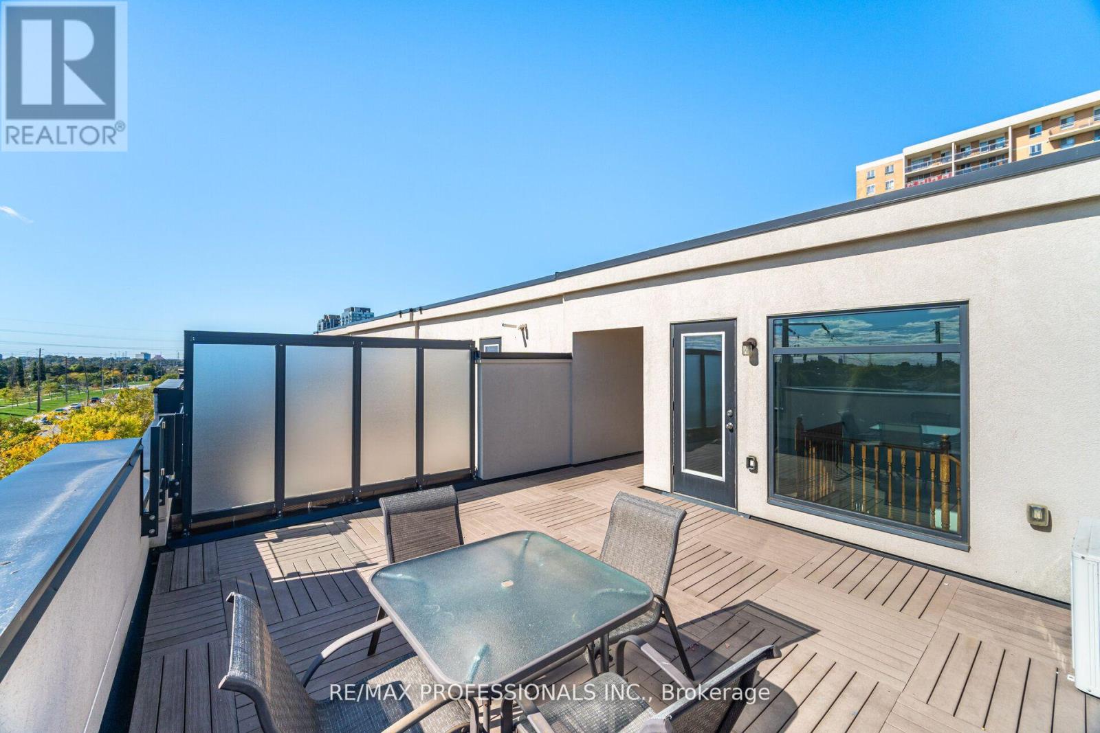 608 - 140 Widdicombe Hill Boulevard, Toronto, Ontario  M9R 0A9 - Photo 32 - W12583480