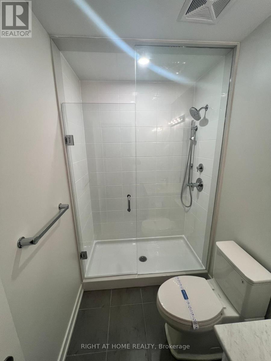 15 - 3540 Colonial Dr Drive, Mississauga, Ontario  L5L 0C1 - Photo 5 - W12583484