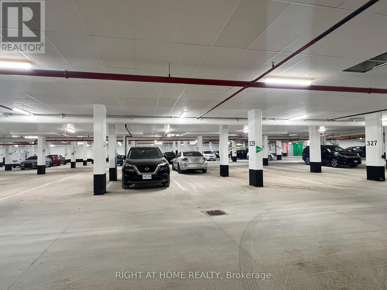 15 - 3540 Colonial Dr Drive, Mississauga, Ontario  L5L 0C1 - Photo 7 - W12583484