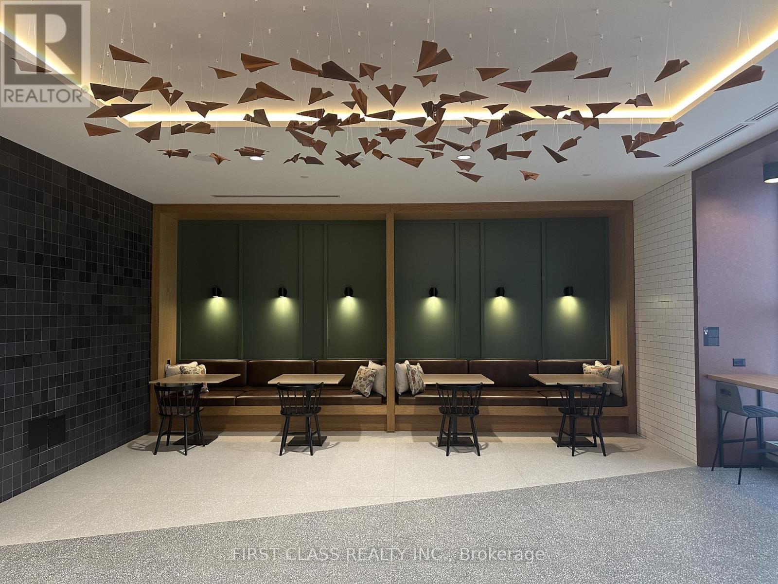 316 - 2495 Eglinton Avenue W, Mississauga, Ontario  L5M 2T2 - Photo 18 - W12583500