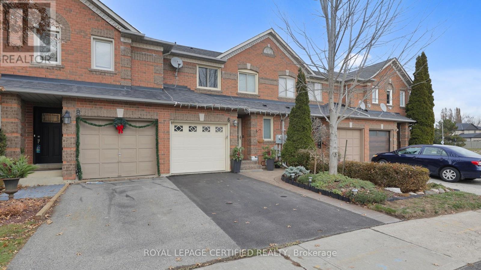 6 Alderbrook Place, Caledon, Ontario  L7E 1V3 - Photo 3 - W12583516