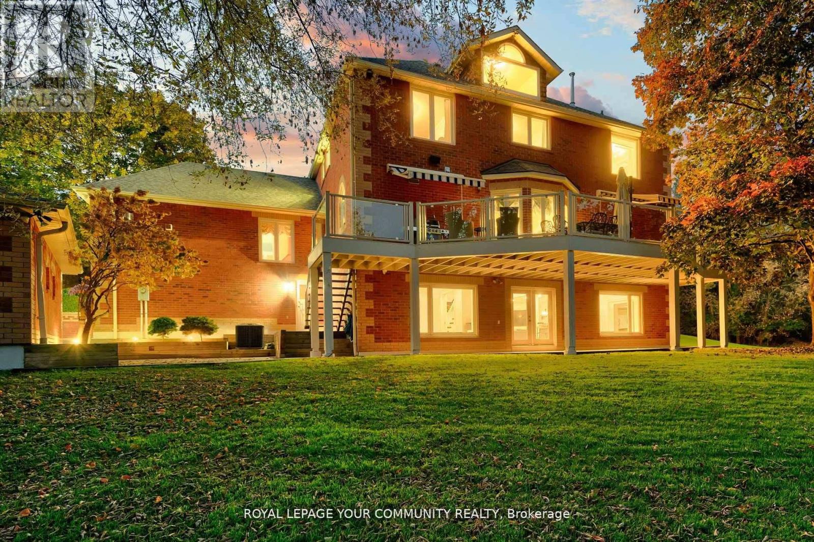 508 King Street E, Caledon, Ontario  L7E 0B9 - Photo 5 - W12583534