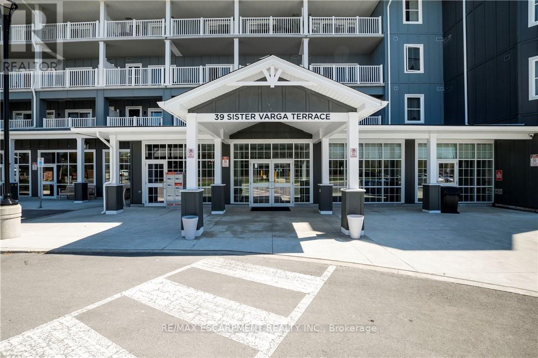 312 - 39 Sister Varga Terrace, Hamilton, Ontario  L9B 0J7 - Photo 2 - X12583490