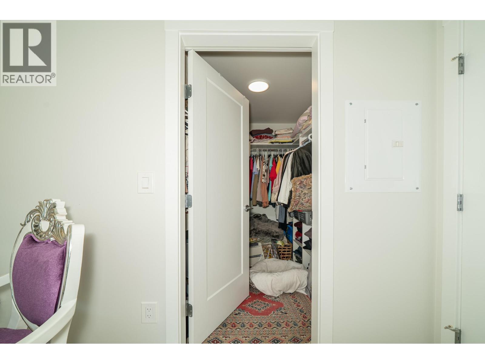 Listing Picture 15 of 28 : 101 5608 BERTON AVENUE, Vancouver / 溫哥華 - 魯藝地產 Yvonne Lu Group - MLS Medallion Club Member