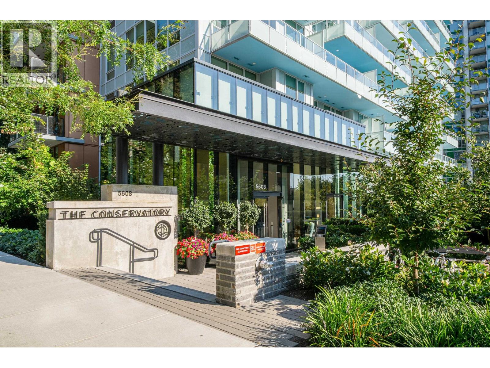 Listing Picture 27 of 28 : 101 5608 BERTON AVENUE, Vancouver / 溫哥華 - 魯藝地產 Yvonne Lu Group - MLS Medallion Club Member