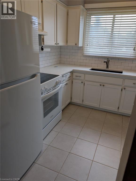 423 Westwood Drive Unit# 24, Kitchener, Ontario  N2M 5B5 - Photo 9 - 40790569