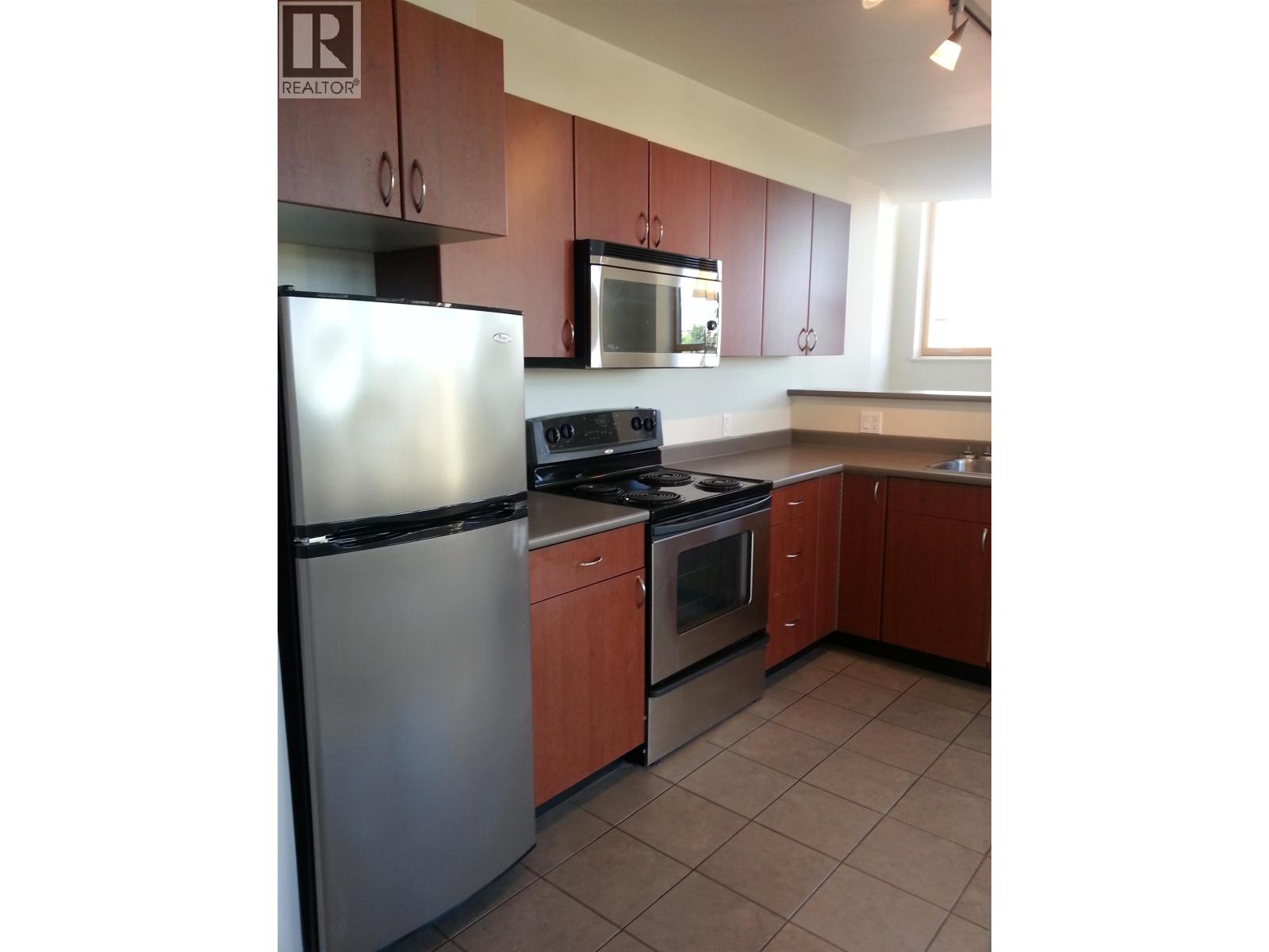 402 5 W Pender Street, Vancouver, British Columbia  V6B 1R3 - Photo 2 - R3070729