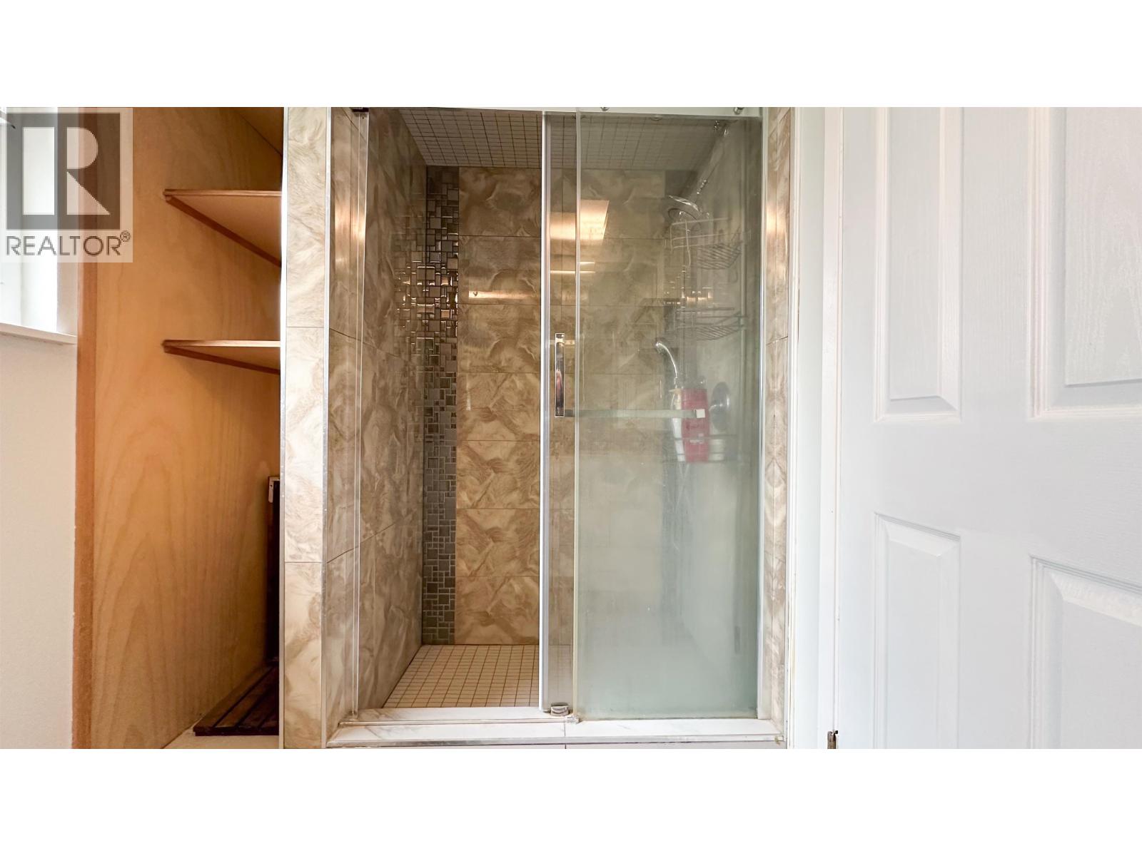 4455 Jerome Place, North Vancouver, British Columbia V7K 2V8 - Photo 8 - R3066764